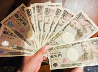 今すぐお金が必要